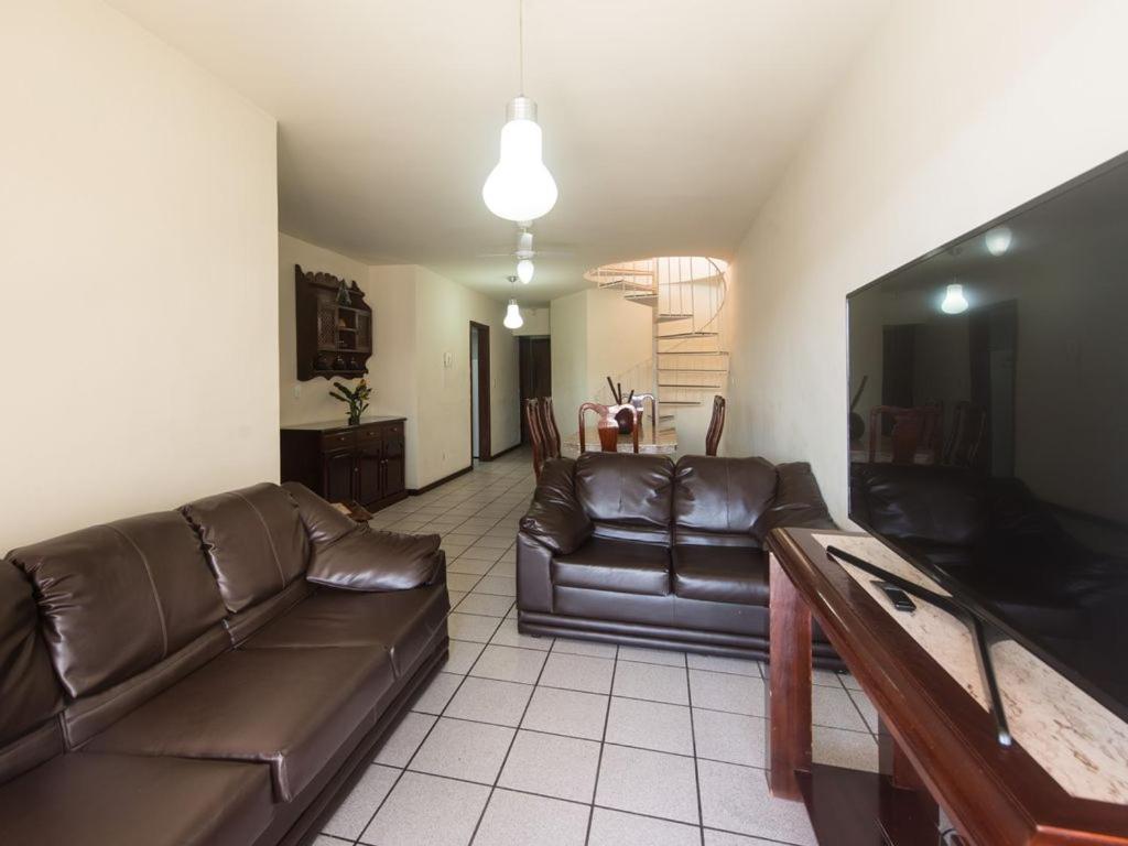 Excelente Cobertura Duplex A 2 Quadras Da Praia Do Forte Com 4 Quartos Cabo Frio Buitenkant foto